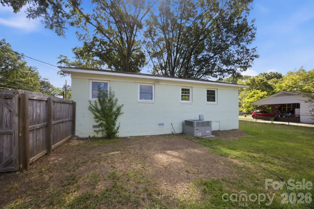400 Olin Drive Waxhaw, NC 28173