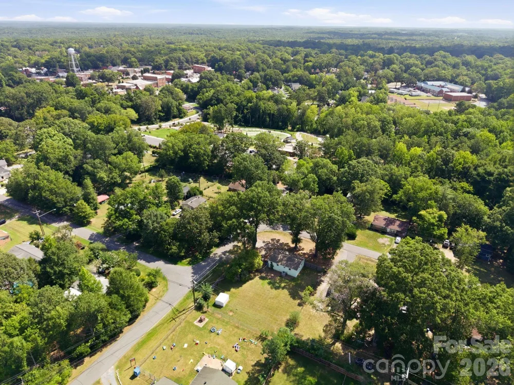400 Olin Drive Waxhaw, NC 28173