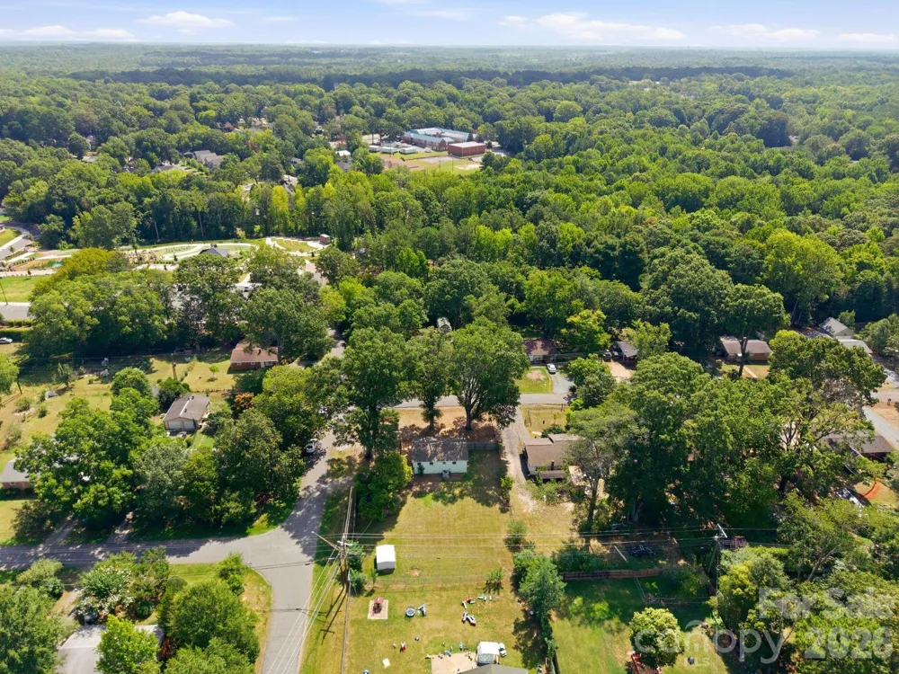 400 Olin Drive Waxhaw, NC 28173