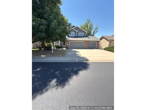 2215 Sweetwater Creek Drive