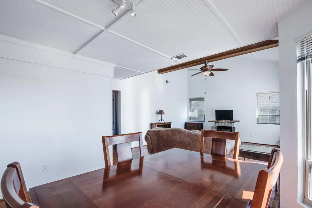 140 Ocean View Drive Crystal Beach, TX 77650
