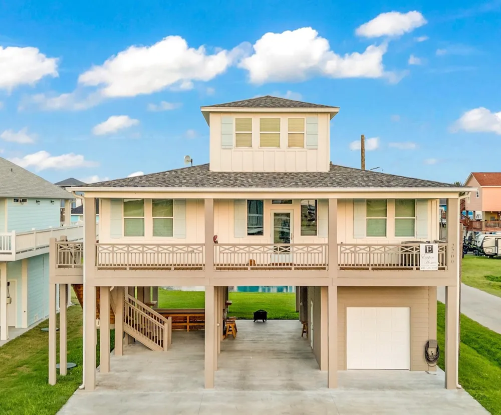 2200 Crab Street Crystal Beach, TX 77650