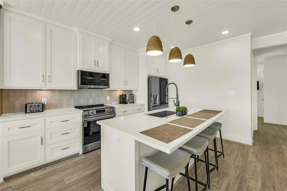 2200 Crab Street Crystal Beach, TX 77650