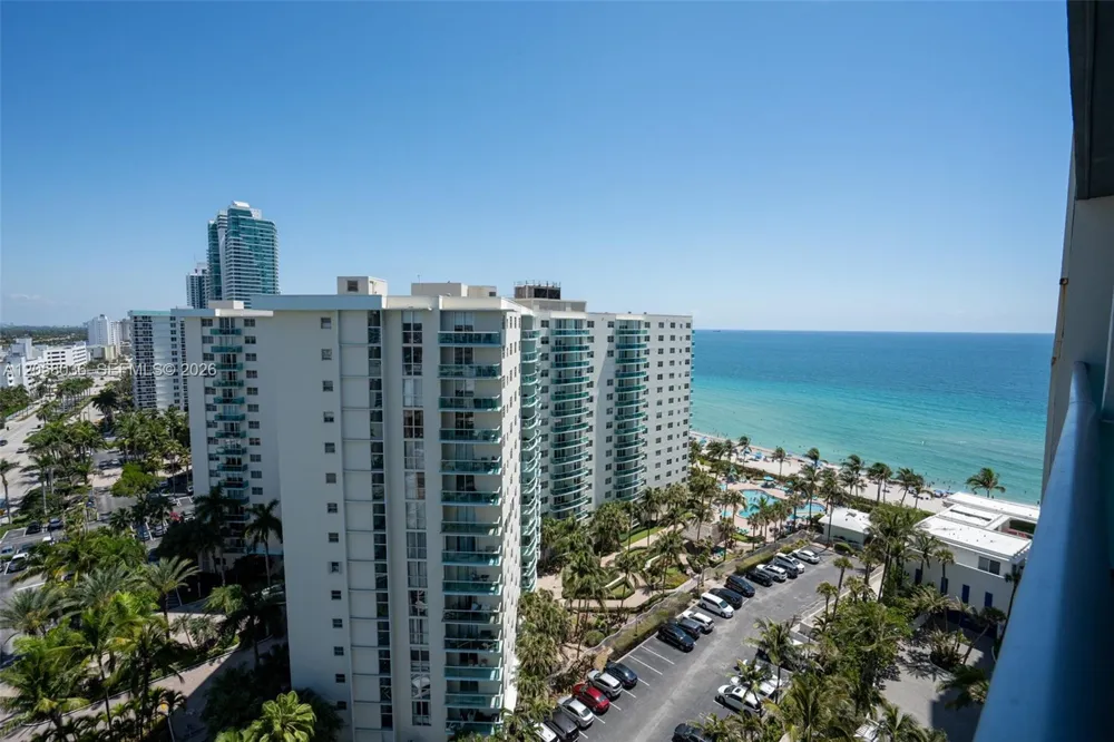 4001 S Ocean Dr #16E Hollywood, FL 33019