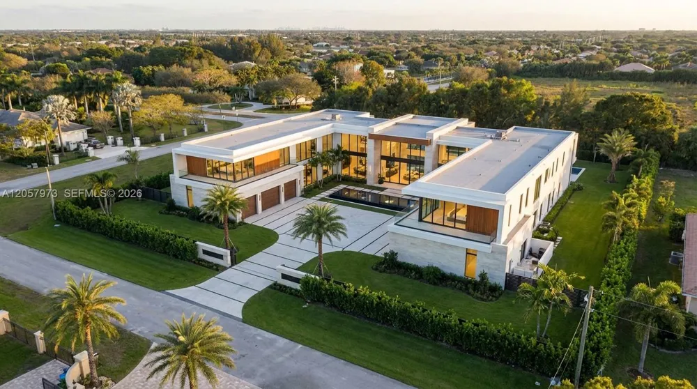 Stirling Rd Southwest Ranches, FL 33331