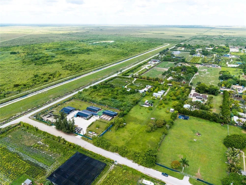 16650 SW 208th  St Miami, FL 33187