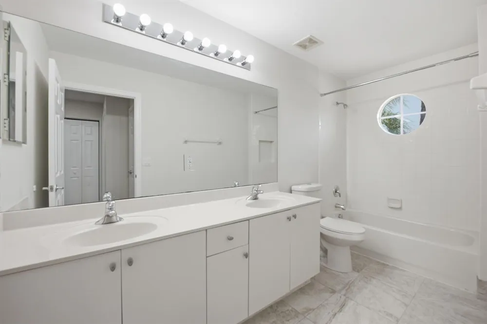 8895 CHESTNUT RIDGE WAY Boynton Beach, FL 33473