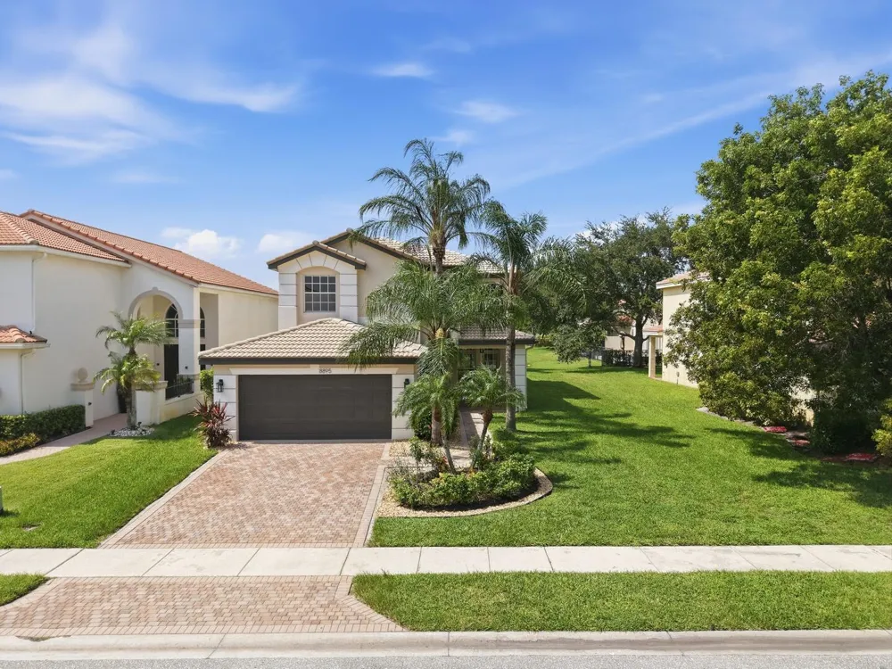 8895 CHESTNUT RIDGE WAY Boynton Beach, FL 33473