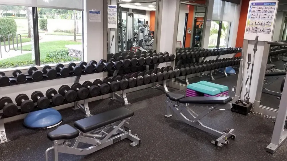 8895 CHESTNUT RIDGE WAY Boynton Beach, FL 33473
