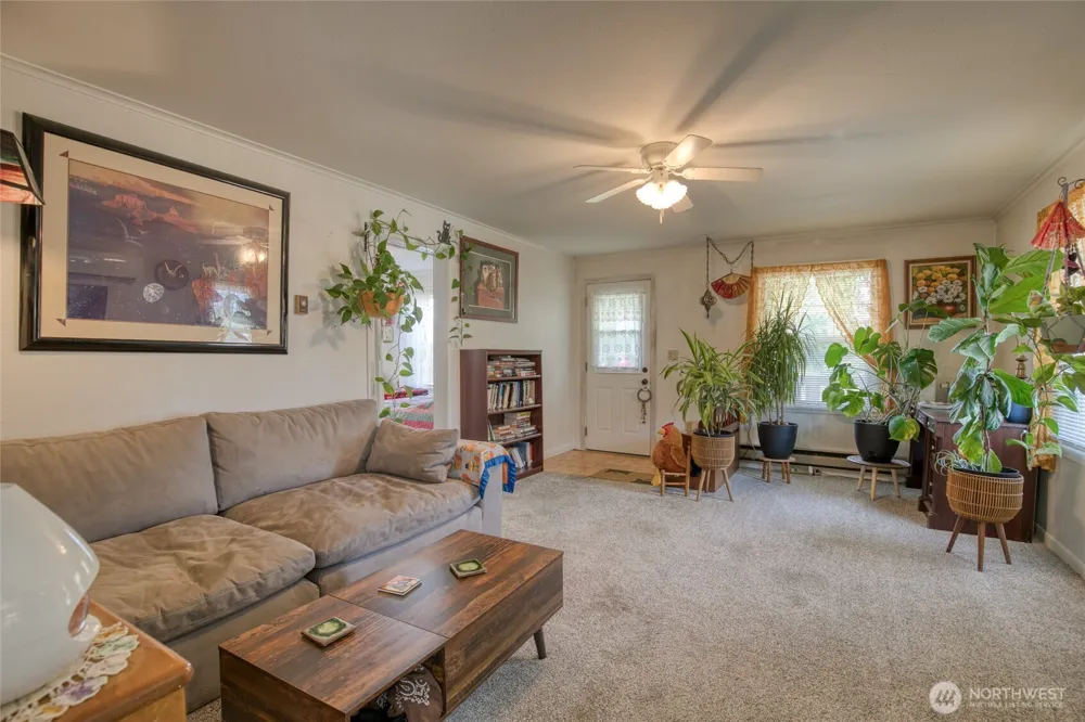 1021 W Stockwell Street Aberdeen, WA 98520