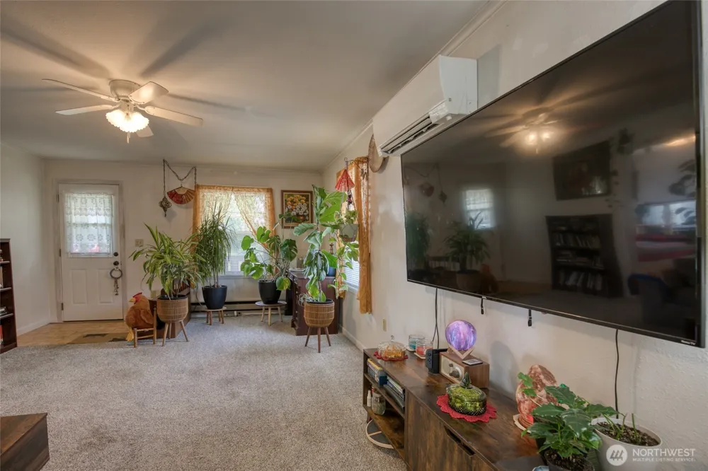 1021 W Stockwell Street Aberdeen, WA 98520