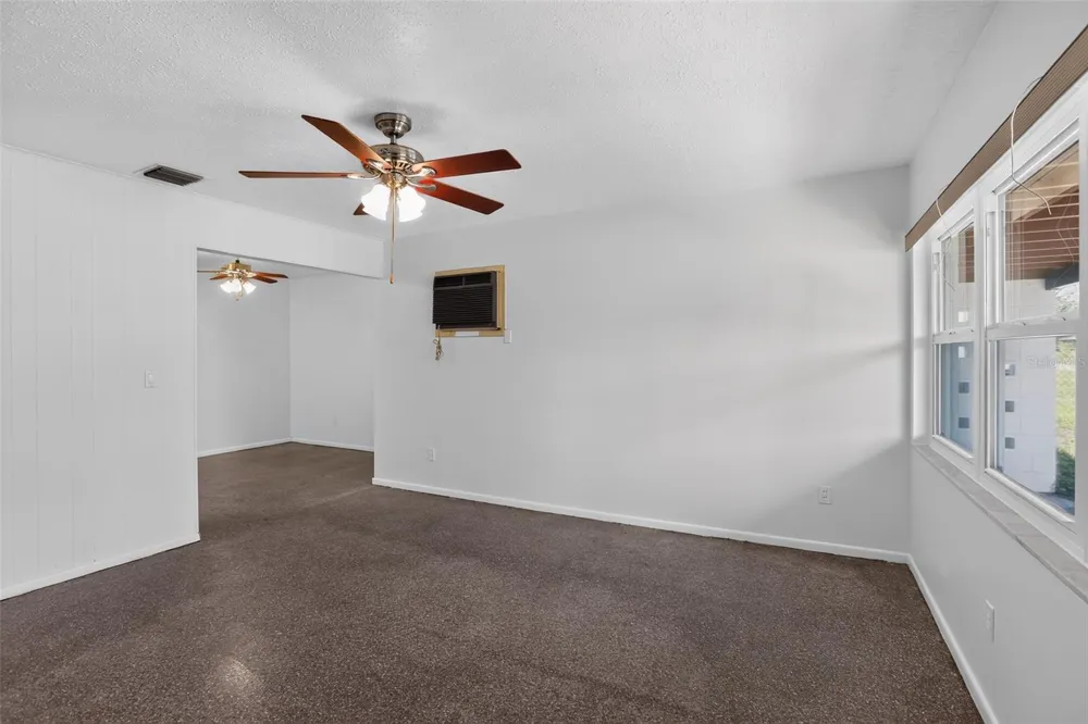 6120 W RIDGEWOOD AVENUE Orlando, FL 32835