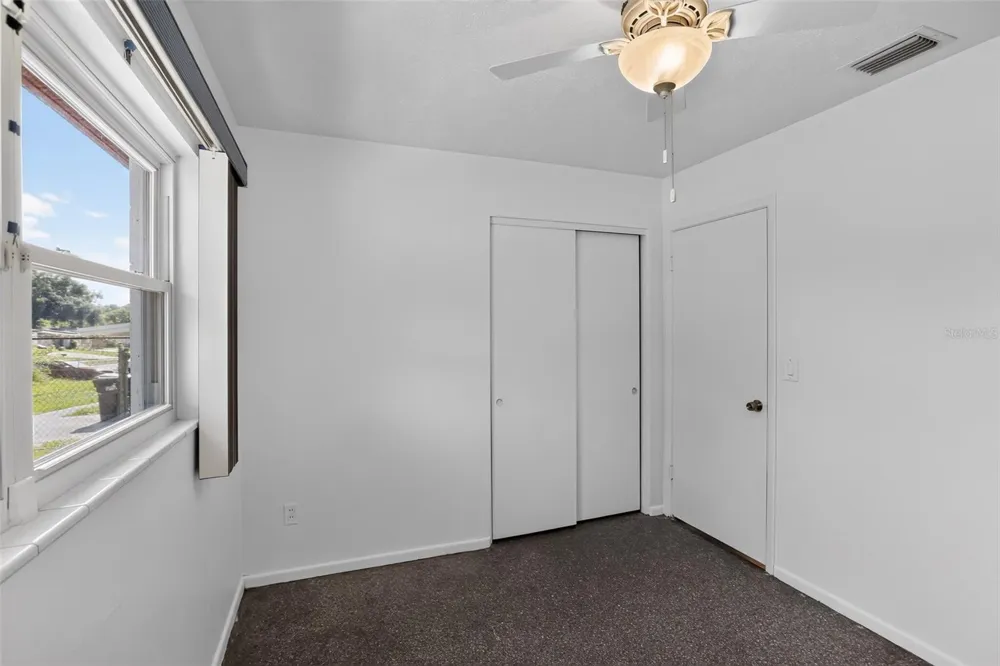 6120 W RIDGEWOOD AVENUE Orlando, FL 32835