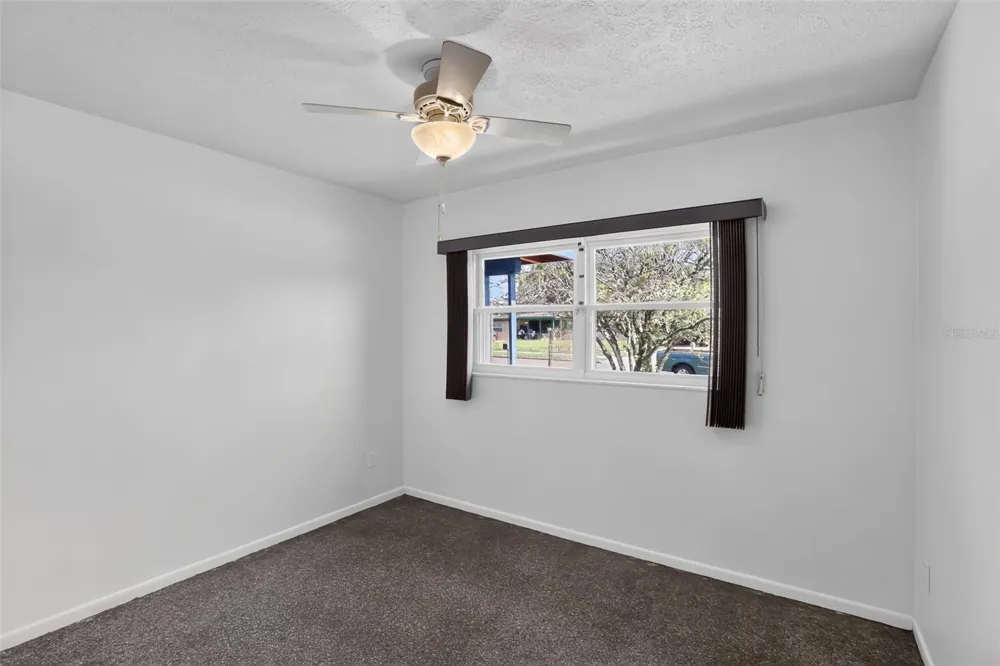 6120 W RIDGEWOOD AVENUE Orlando, FL 32835
