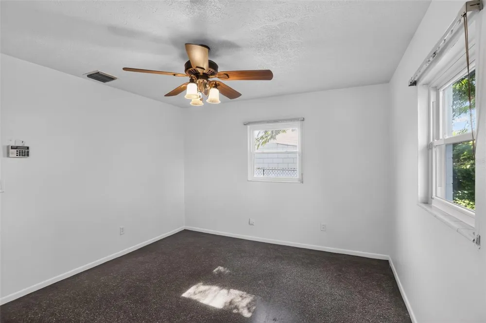 6120 W RIDGEWOOD AVENUE Orlando, FL 32835