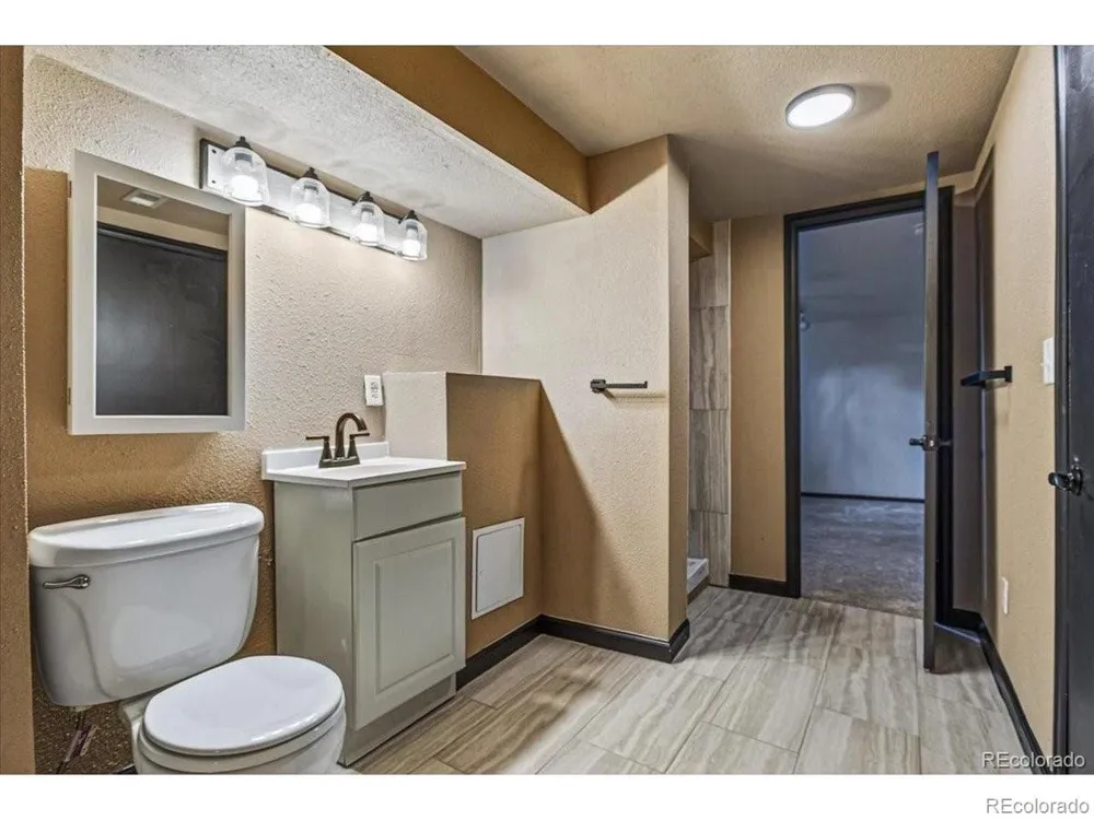 496 Eldridge Court Golden, CO 80401