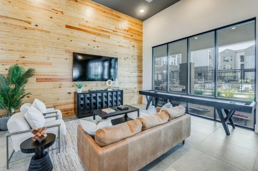2201 Creekview Drive #1124 Waco, TX 76711