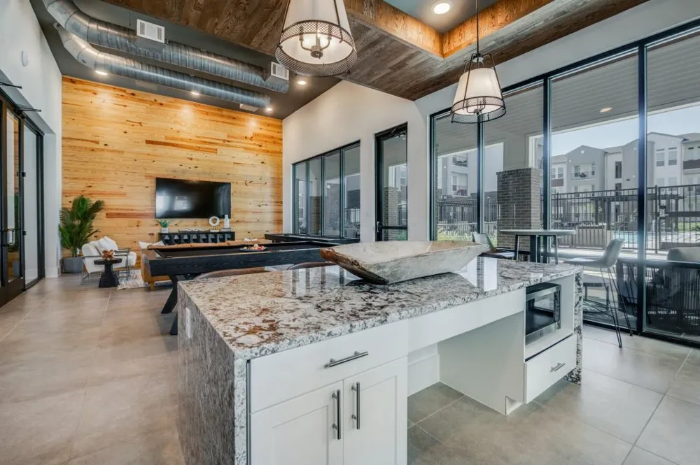 2201 Creekview Drive #1124 Waco, TX 76711