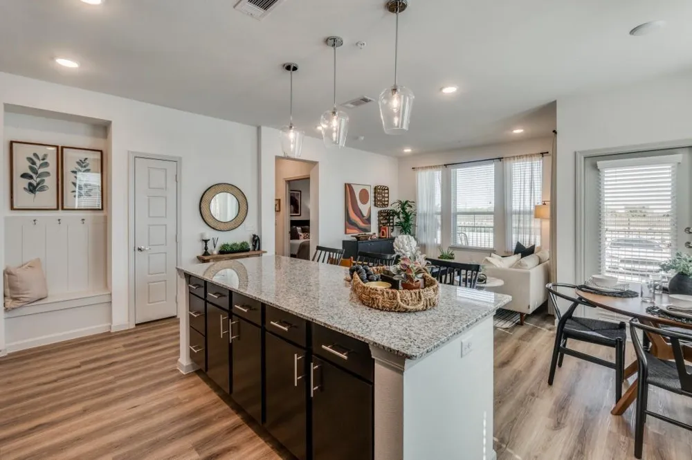 2201 Creekview Drive #1124 Waco, TX 76711