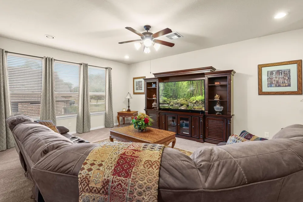 28503 Riverside Crest Lane Huffman, TX 77336