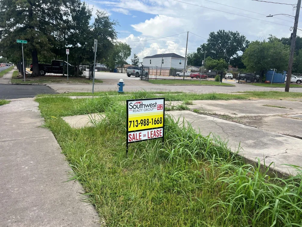 408 75th Street Houston, TX 77011