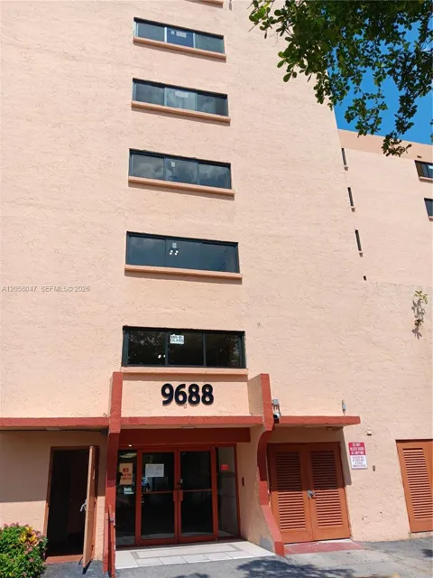 9688 Fontainebleau Blvd #502