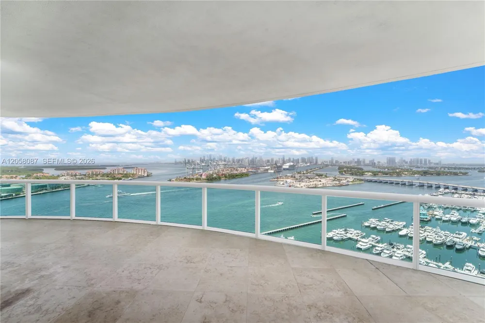 1000 S Pointe Dr #2501 Miami Beach, FL 33139