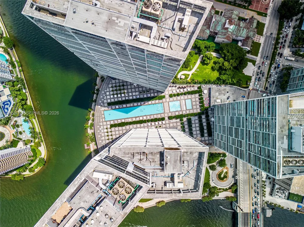 475 Brickell Ave #5013 Miami, FL 33131