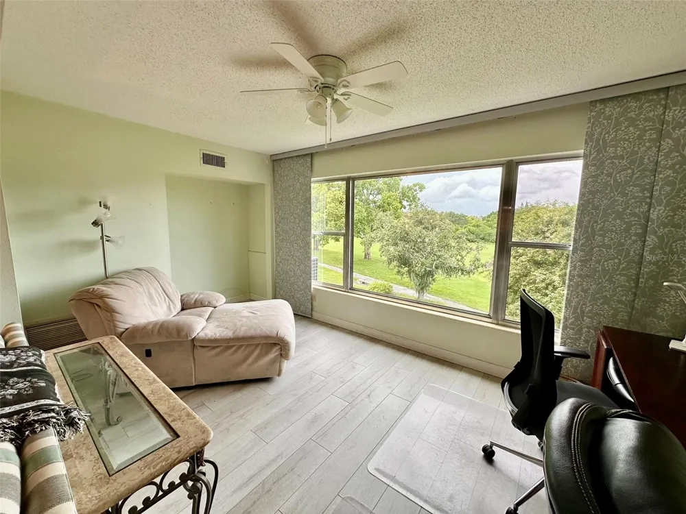 2460 FRANCISCAN DRIVE #76 Clearwater, FL 33763