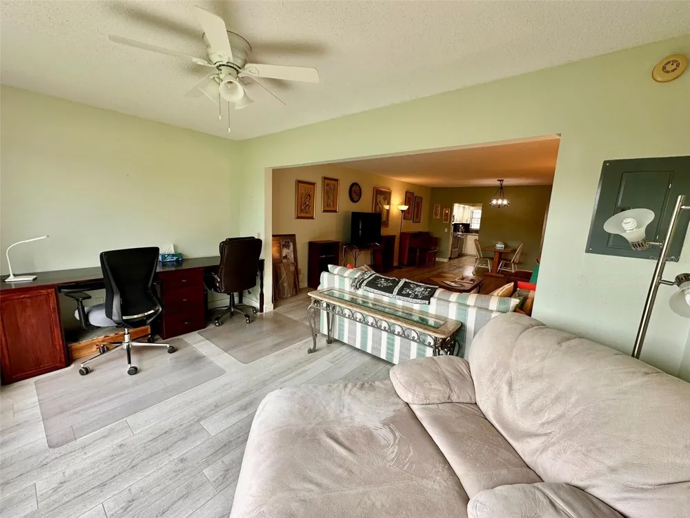 2460 FRANCISCAN DRIVE #76 Clearwater, FL 33763