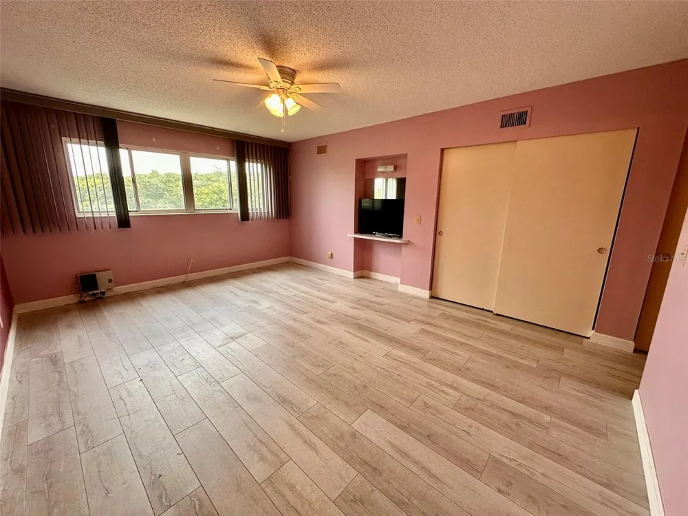 2460 FRANCISCAN DRIVE #76 Clearwater, FL 33763
