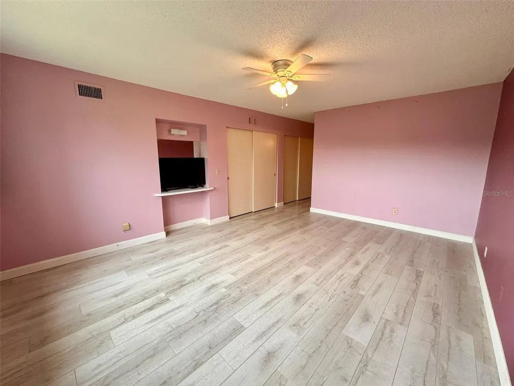 2460 FRANCISCAN DRIVE #76 Clearwater, FL 33763