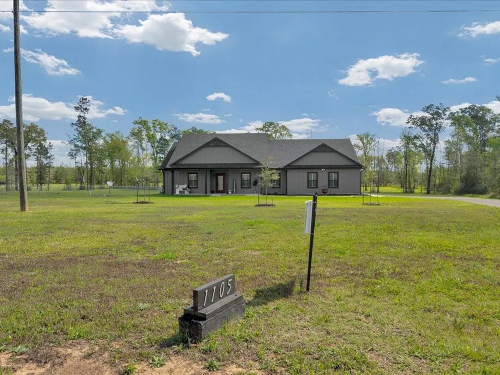 1105 Cc Road Diboll, TX 75941