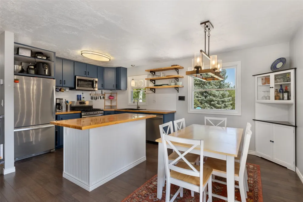 406 High Meadow Court Hayden, CO 81639