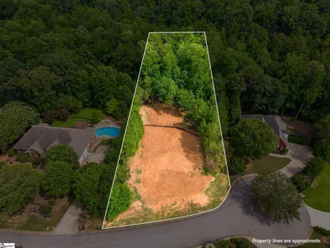 223 Hillsboro Trace