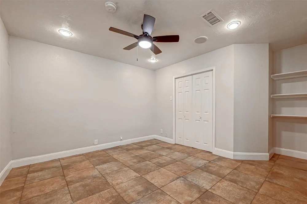 817 Eleanor Street Houston, TX 77009