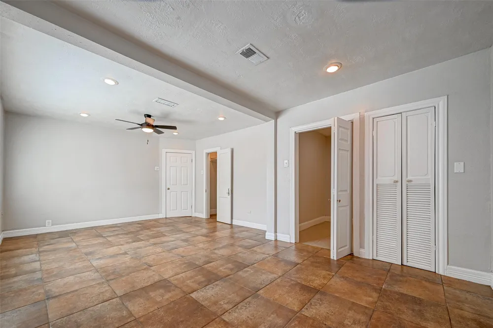 817 Eleanor Street Houston, TX 77009