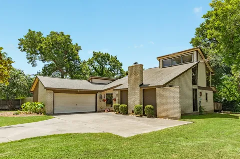 101 Huckleberry Drive