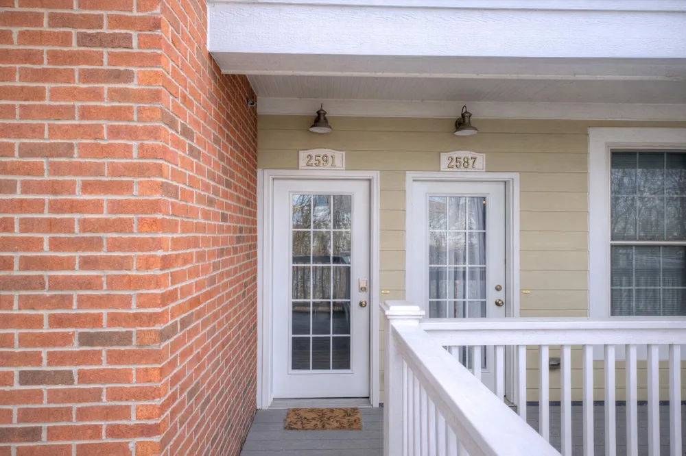 2591 W Towne Street Ann Arbor, MI 48103