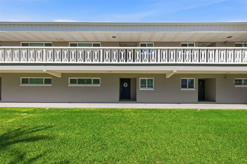 400 LARBOARD WAY #105 Clearwater Beach, FL 33767