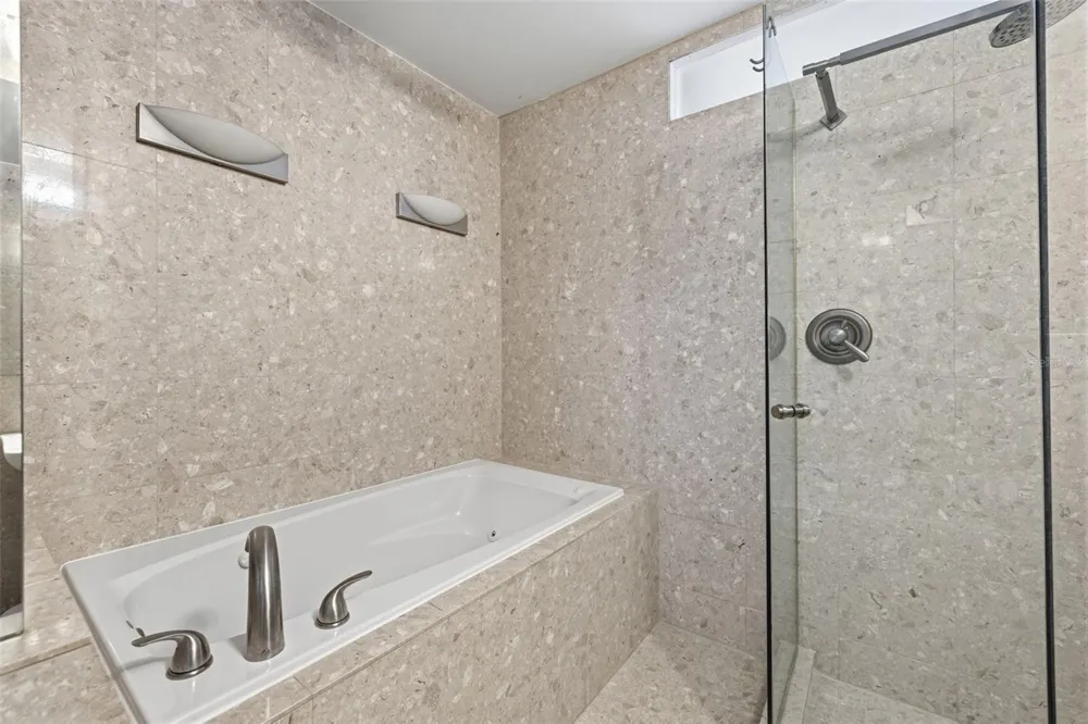400 LARBOARD WAY #105 Clearwater Beach, FL 33767