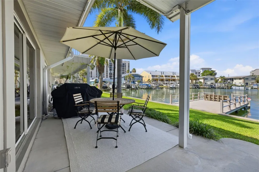 400 LARBOARD WAY #105 Clearwater Beach, FL 33767