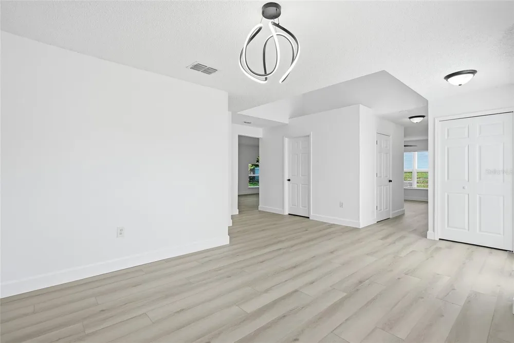 5292 DENVER AVE Spring Hill, FL 34608