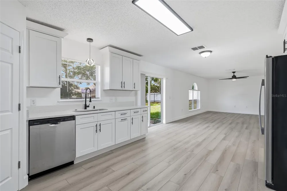 5292 DENVER AVE Spring Hill, FL 34608