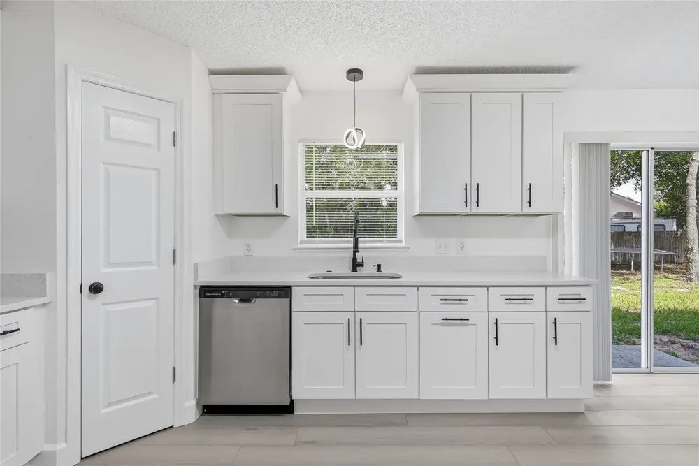 5292 DENVER AVE Spring Hill, FL 34608