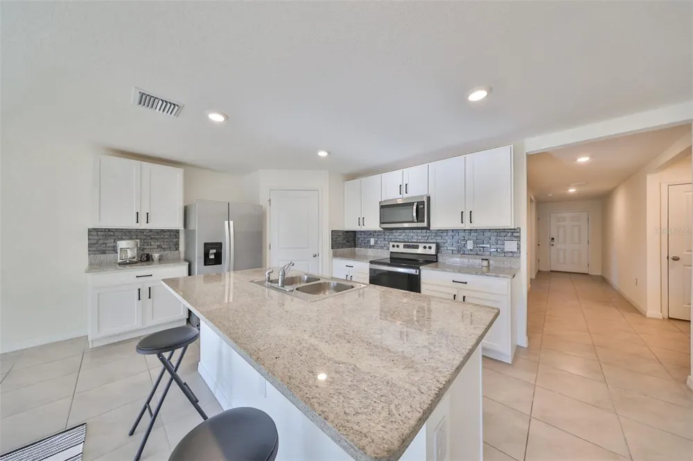 16782 CARLTON POND STREET Wimauma, FL 33598