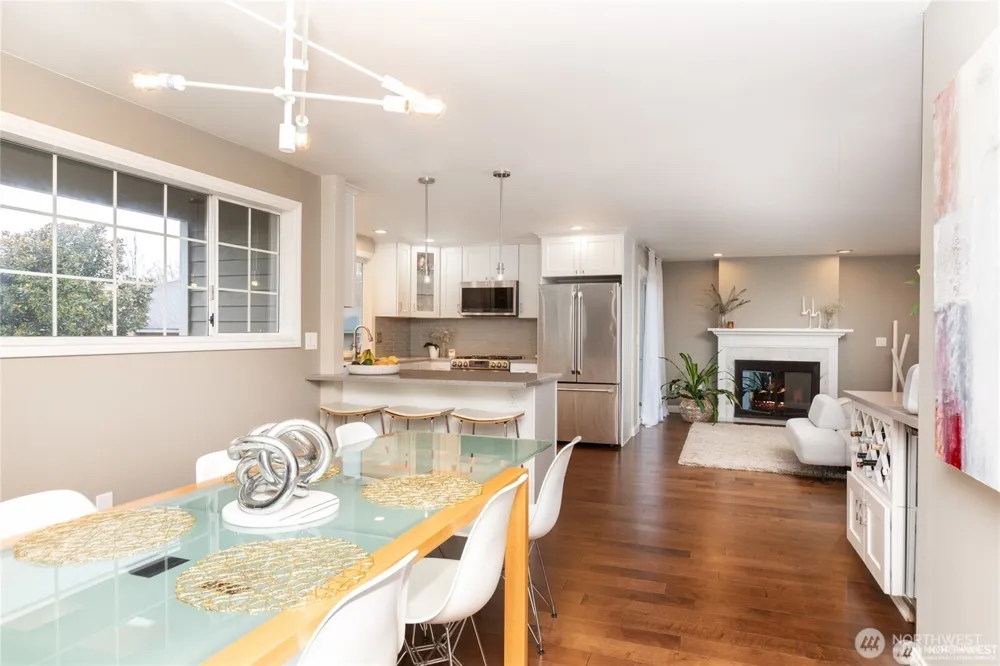 6304 110th Avenue NE Kirkland, WA 98033