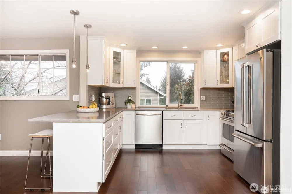 6304 110th Avenue NE Kirkland, WA 98033