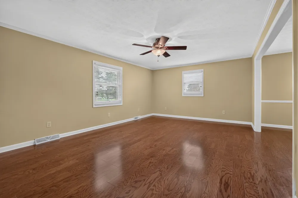 225 Westgate Dr Baxter, TN 38544