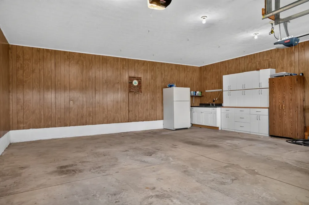 225 Westgate Dr Baxter, TN 38544